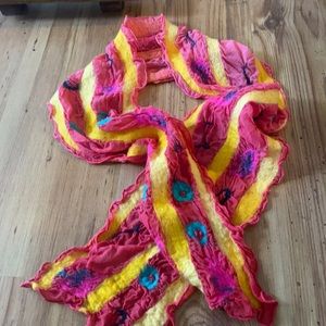 Scarf, Neo felting with cheesecloth